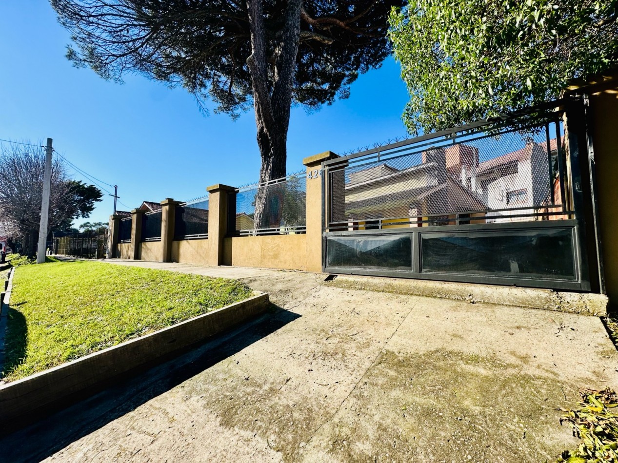 CASA EN CENTRO DE VILLA GESELL