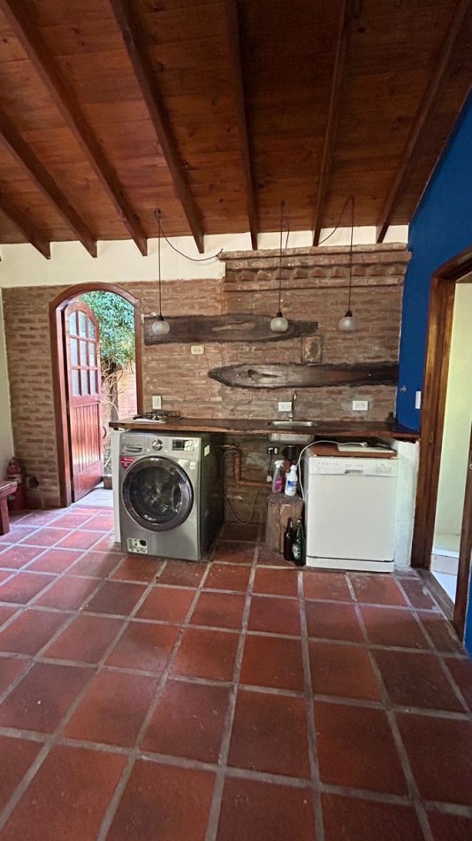 CASA DE CUATRO AMBIENTES 