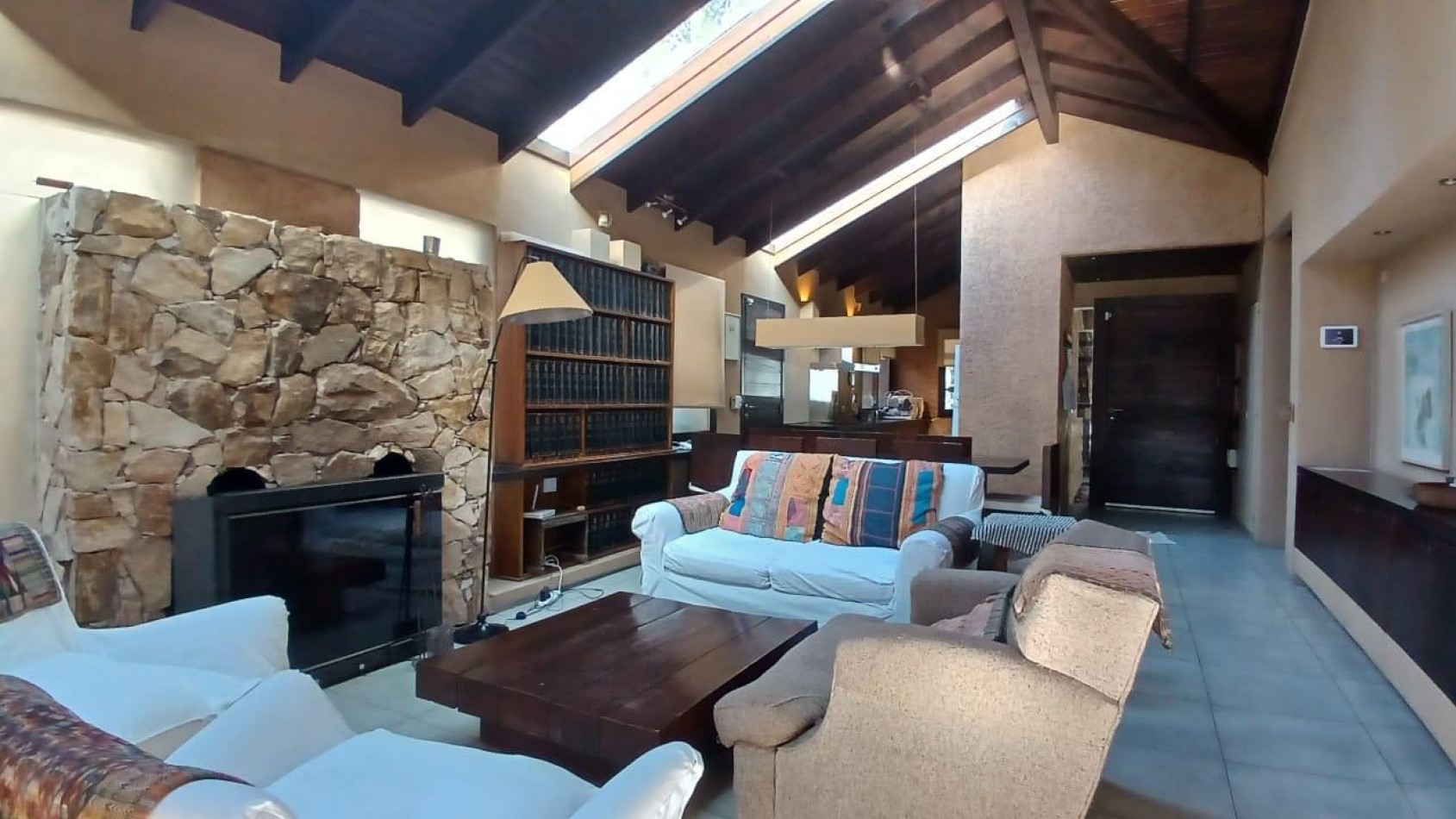 Casa en venta - Mar Azul