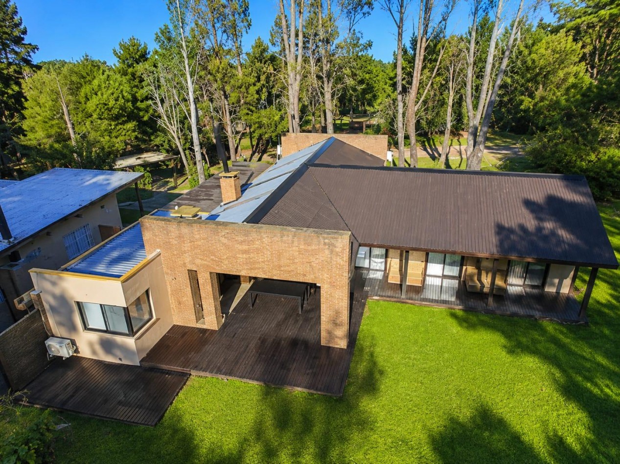 Casa en venta - Mar Azul