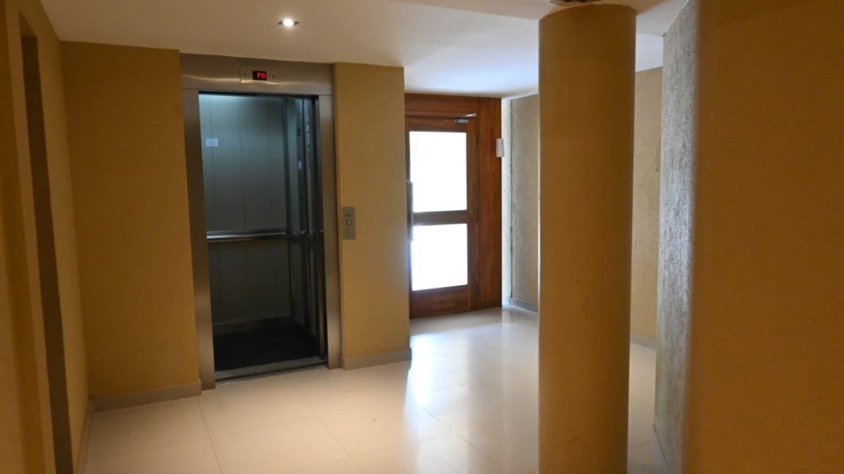 Departamento en Edificio Huarpes II