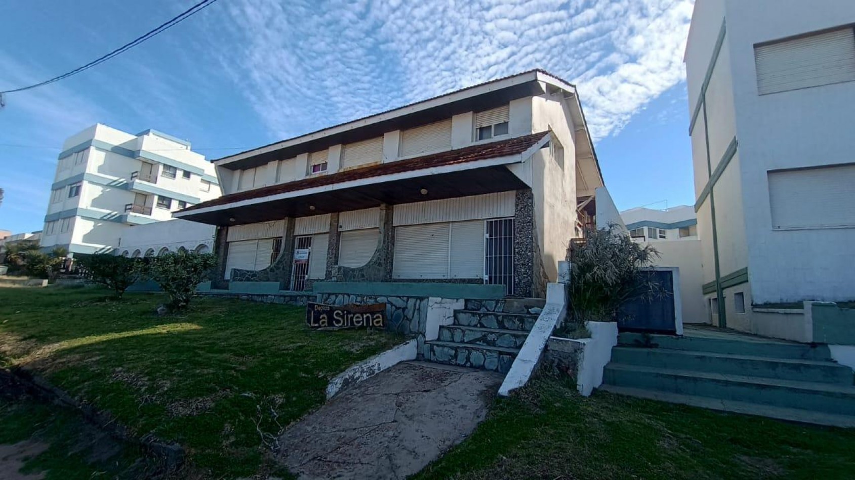 7. Departamento frente al mar - Edificio La Sirena