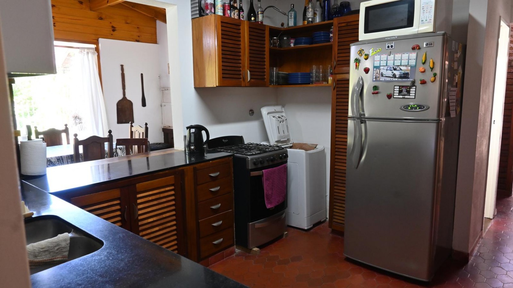  A LA VENTA CASA DE 3 DORMITORIOS EN VILLA GESELL