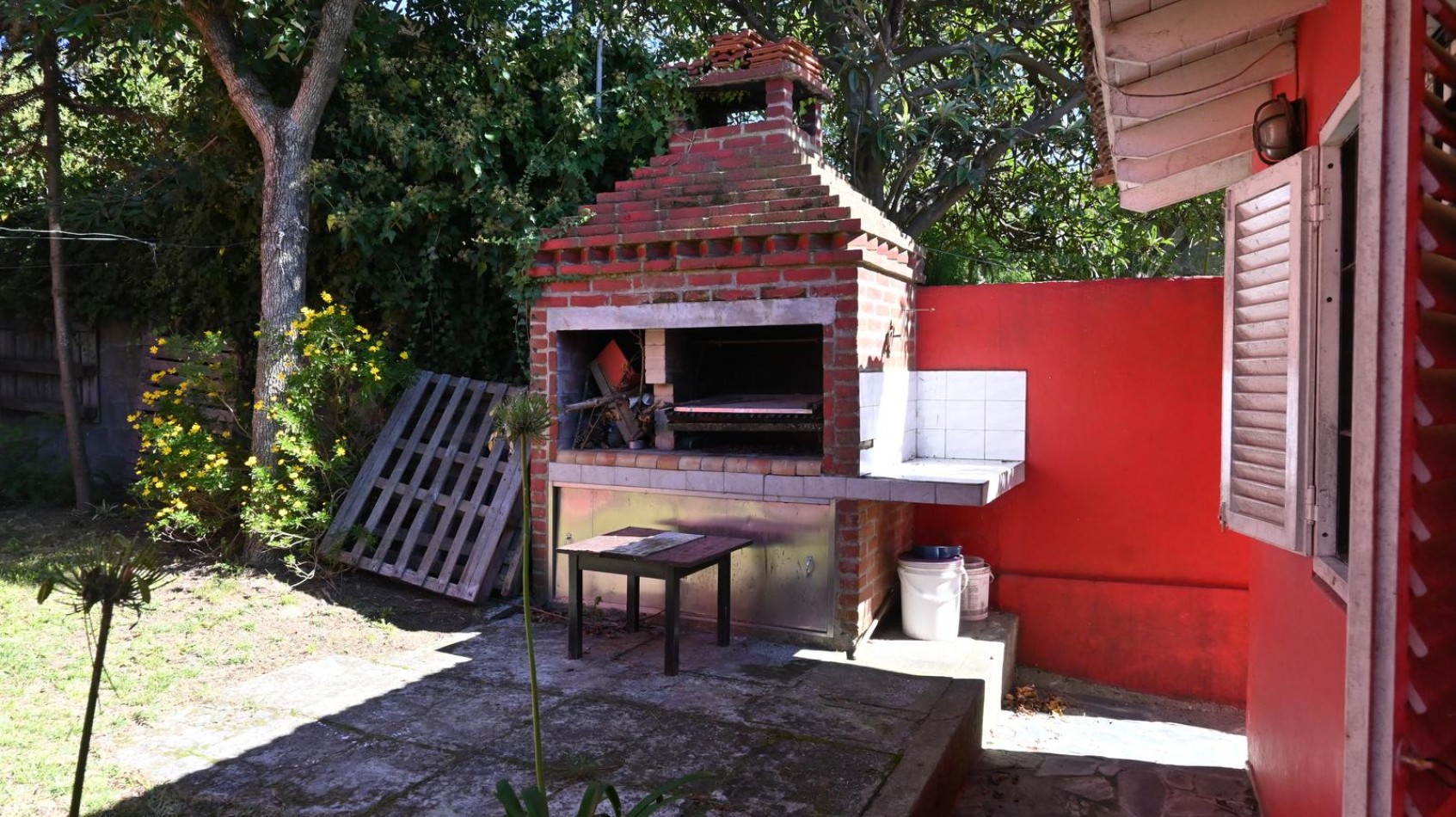 CASA A LA VENTA EN VILLA GESELL 