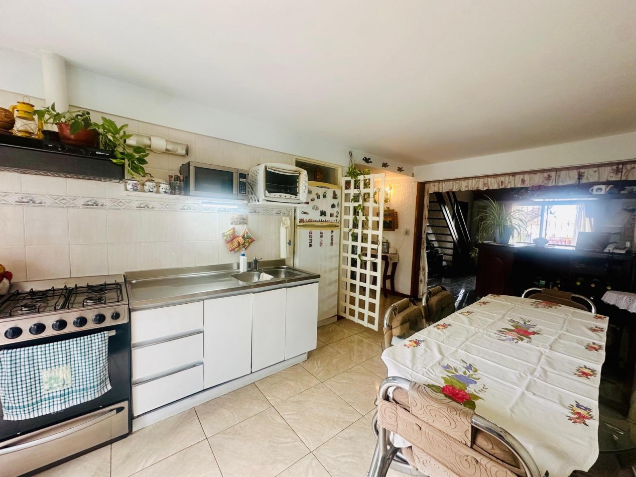 CASA EN VILLA GESELL GAS NATURAL