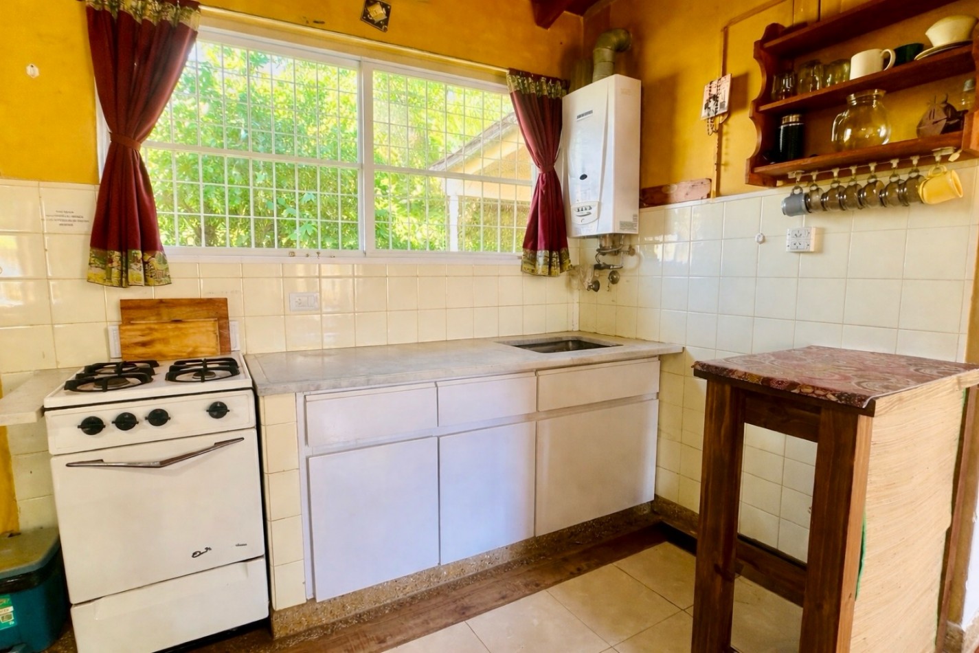 CASA 3 DORMITORIOS