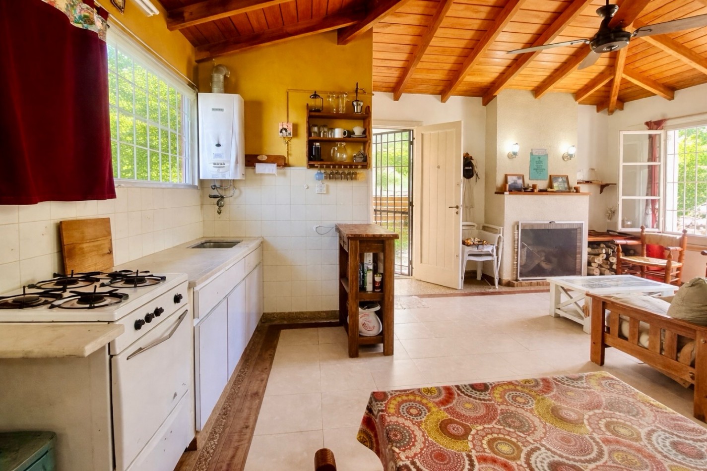 CASA 3 DORMITORIOS