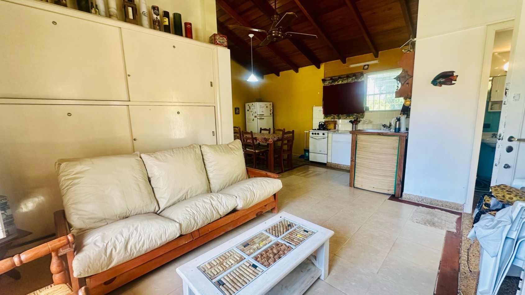 CASA 3 DORMITORIOS