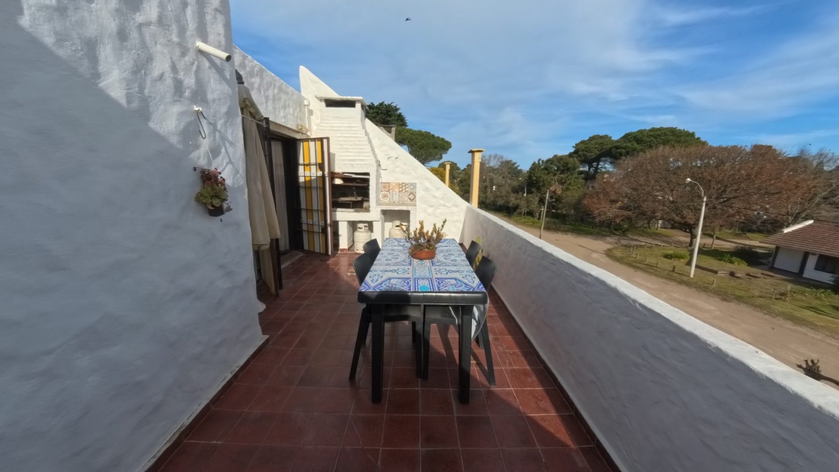 DEPARTAMENTO DE TRES AMBIENTES 