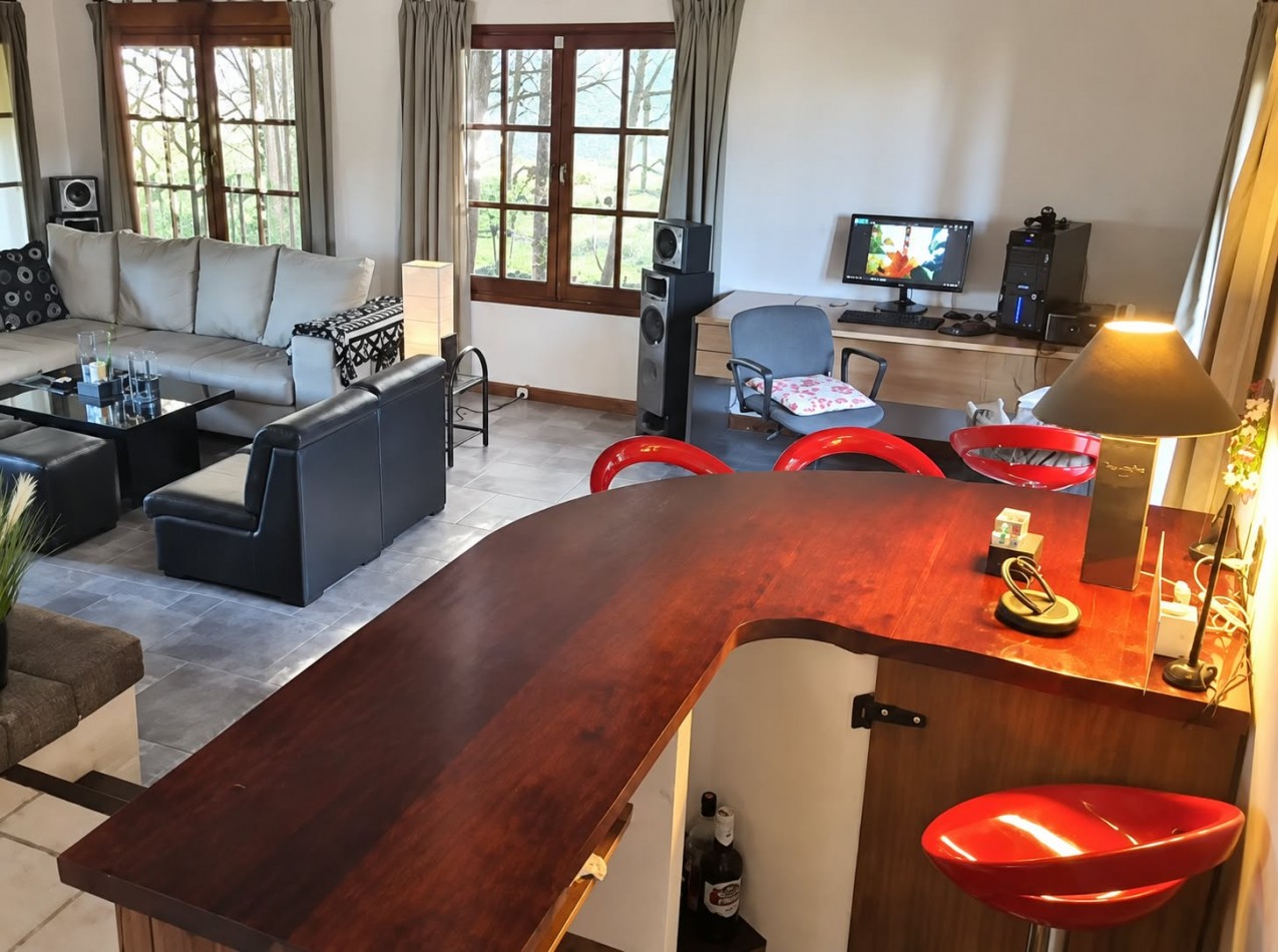 A LA VENTA CASA 4 AMBIENTES CON VISTA AL GOLF - VILLA GESELL