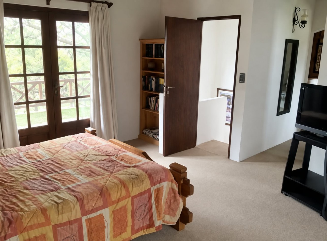 A LA VENTA CASA 4 AMBIENTES CON VISTA AL GOLF - VILLA GESELL
