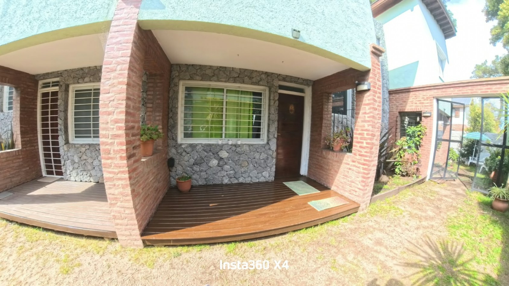 DUPLEX ZONA SUR. TRES AMBIENTES.