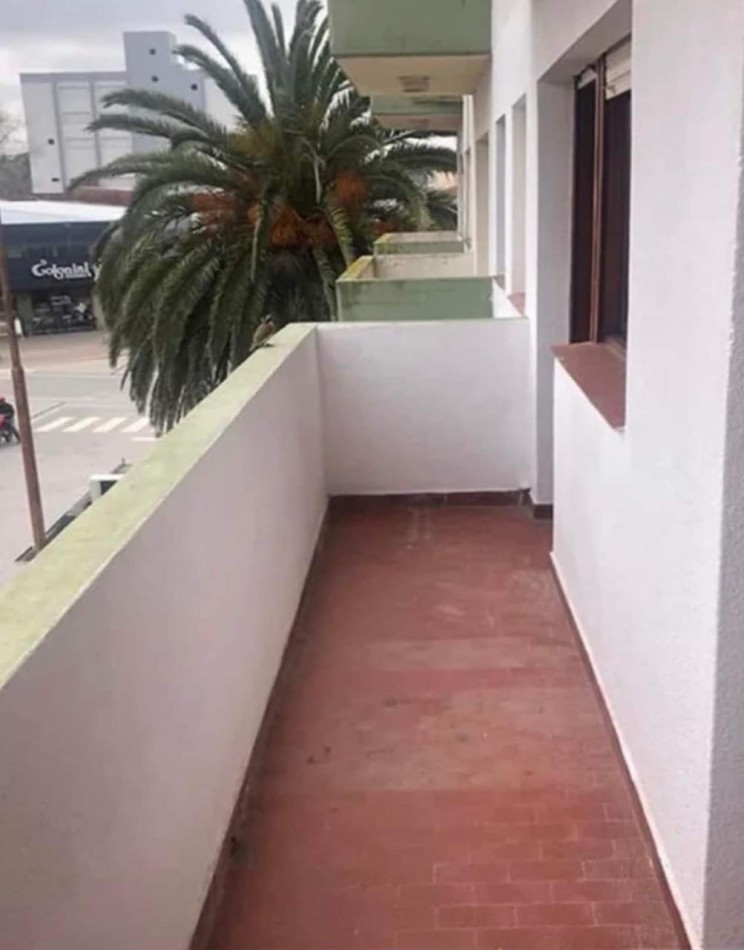 EN ALQUILER TEMPORARIO DEPARTAMENTO EN PLENO CENTRO DE VILLA GESELL