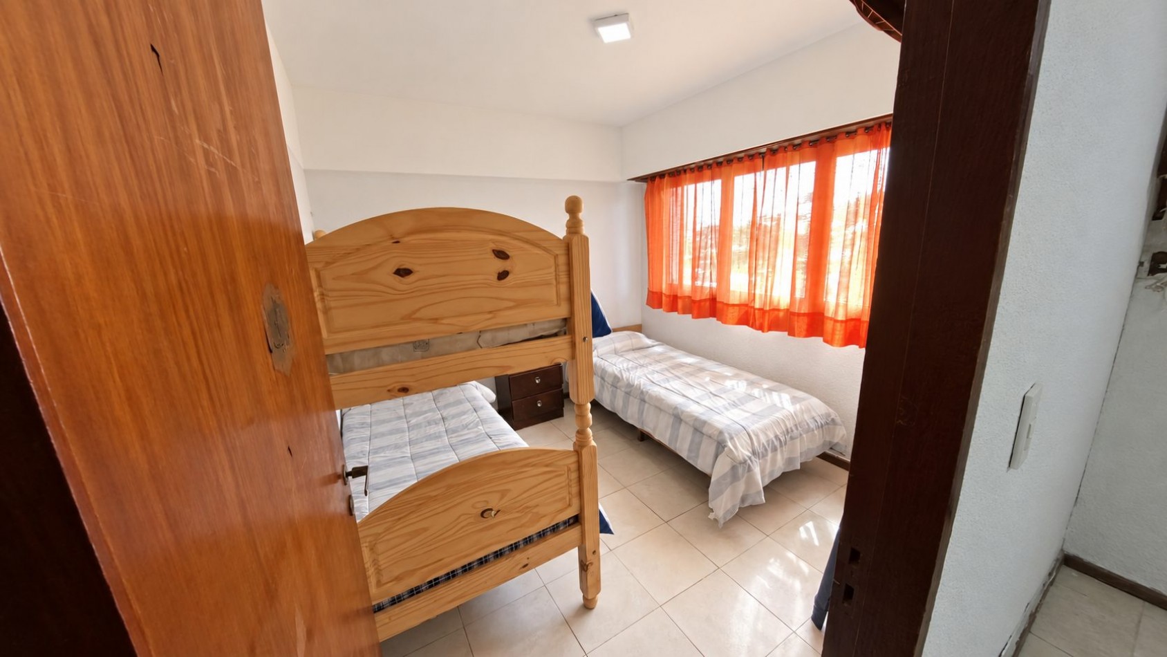 EN ALQUILER DEPARTAMENTO EN PLENO CENTRO VILLA GESELL
