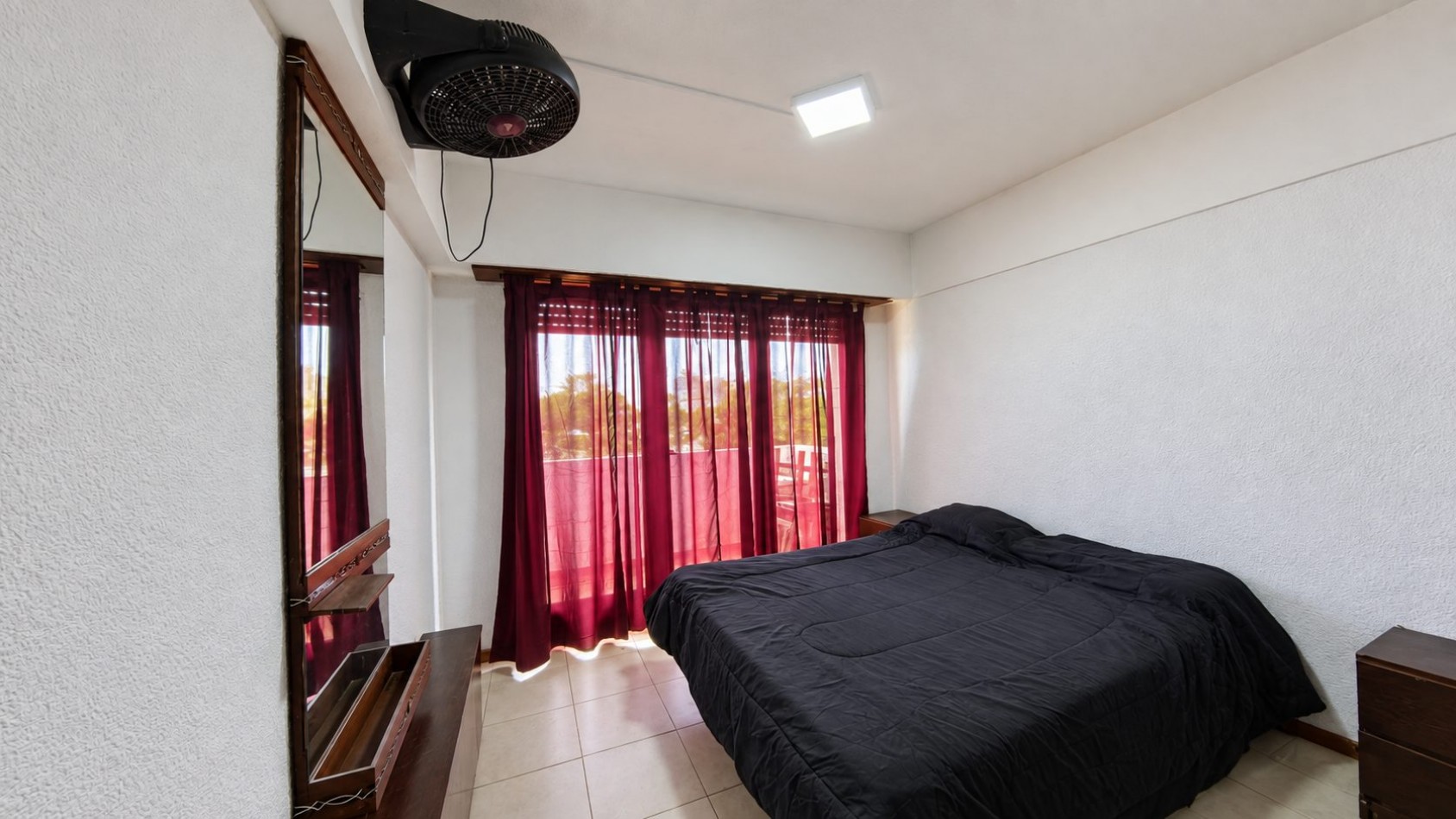 EN ALQUILER DEPARTAMENTO EN PLENO CENTRO VILLA GESELL