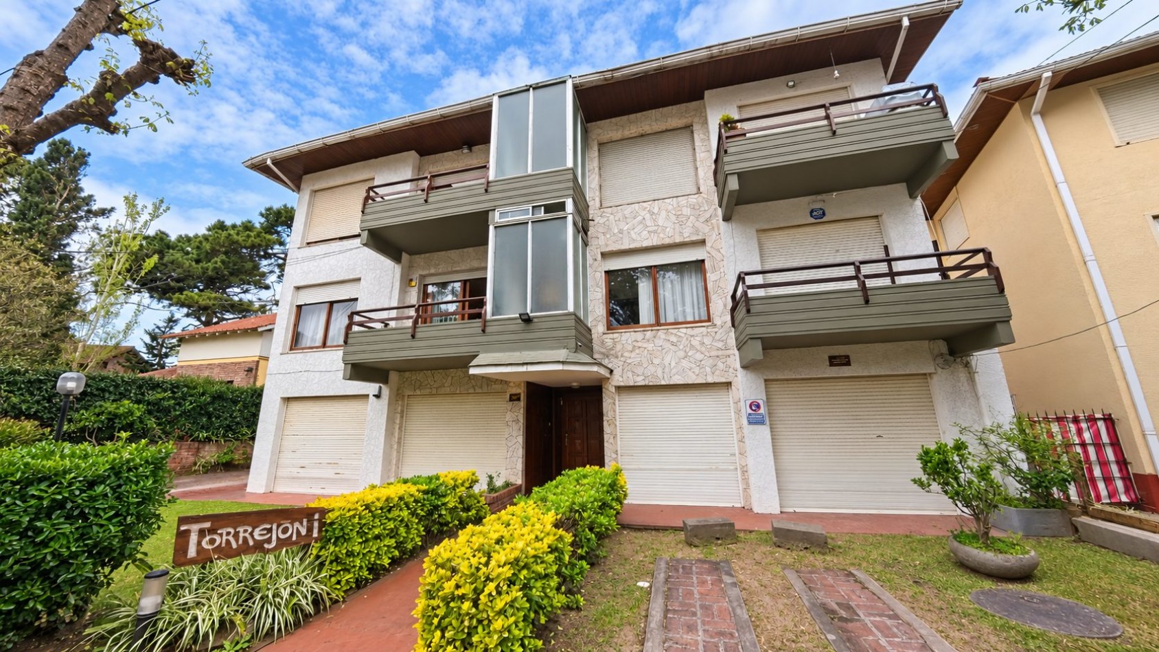 EN ALQUILER TEMPORARIO DEPARTAMENTO UBICADO EN BARRIO NORTE VILLA GESELL
