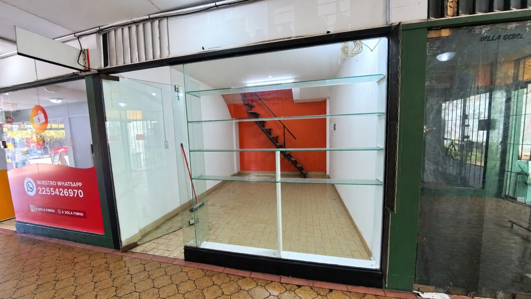 A LA VENTA LOCAL COMERCIAL EN VILLA GESELL