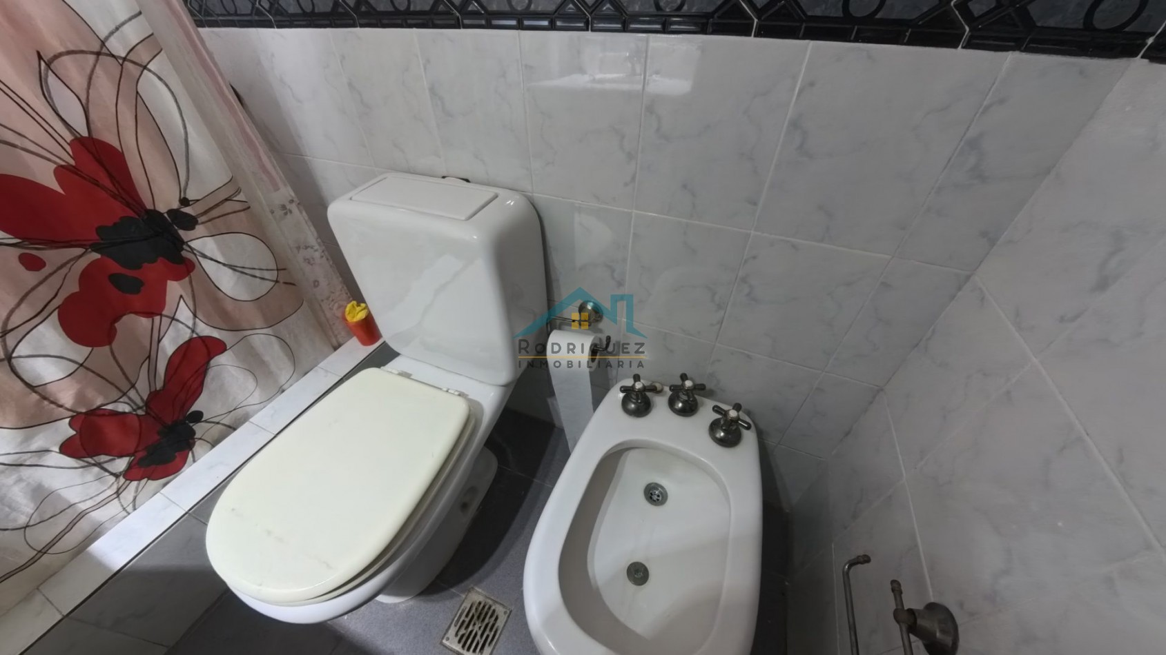 CASA EN ALQUILER TEMPORARIO BARRIO NORTE VILLA GESEL