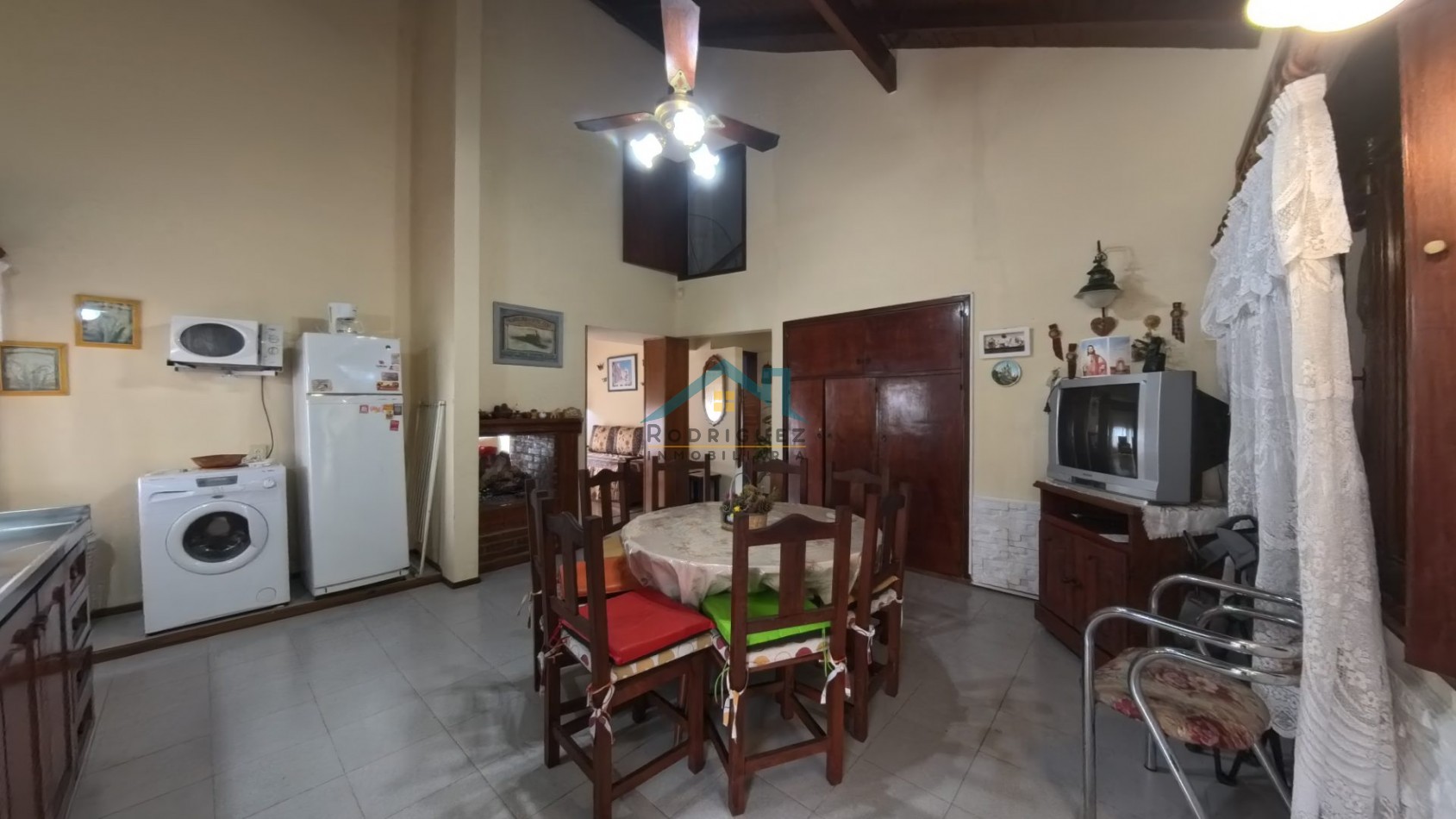 CASA EN ALQUILER TEMPORARIO BARRIO NORTE VILLA GESEL
