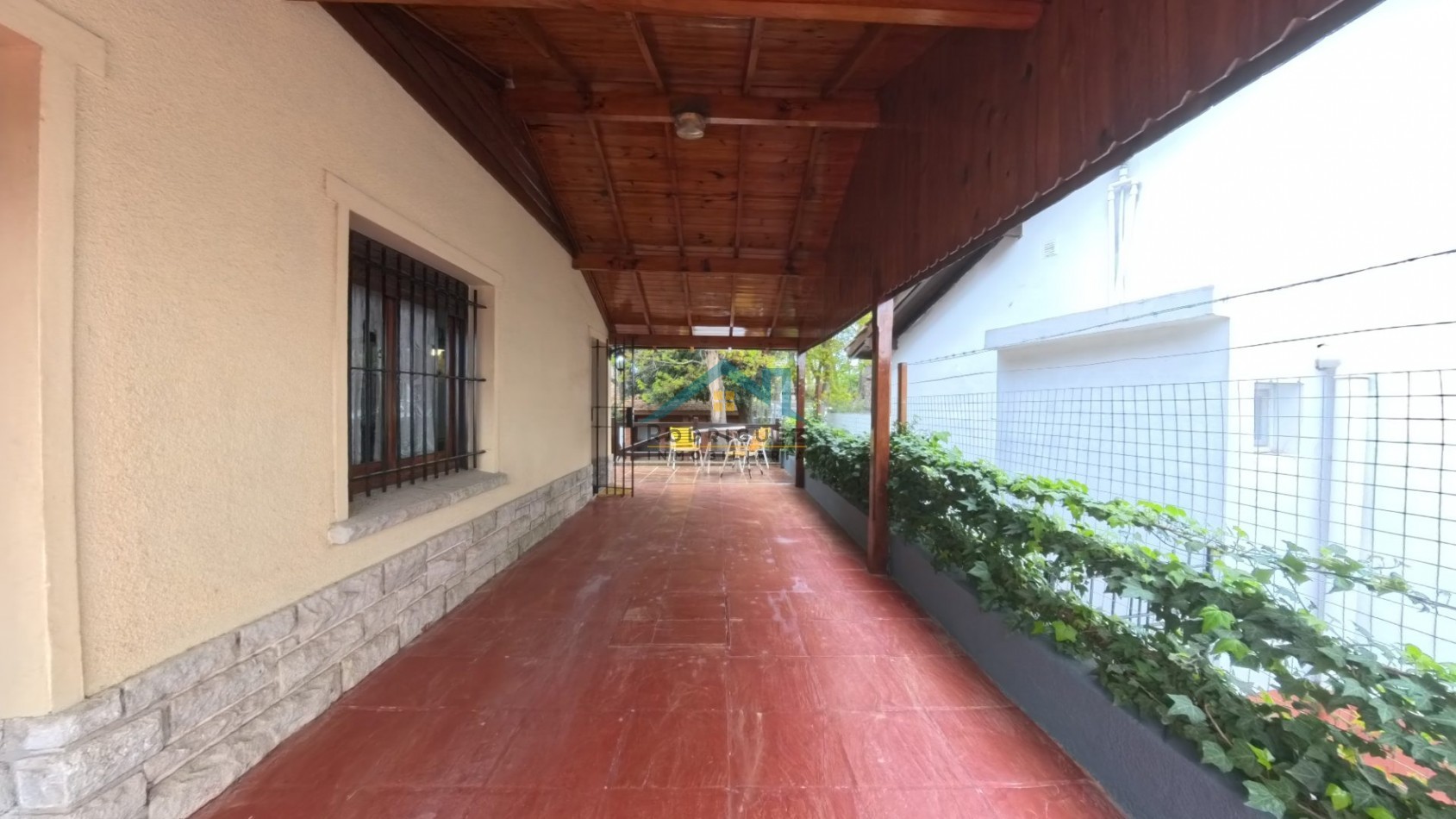 CASA EN ALQUILER TEMPORARIO BARRIO NORTE VILLA GESEL