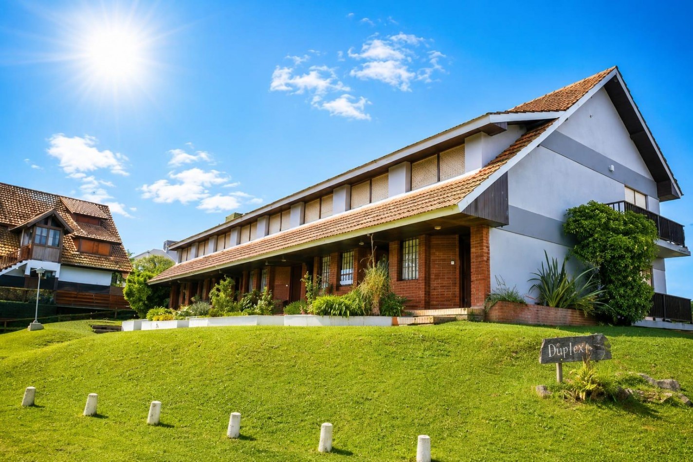 EN ALQUILER DUPLEX DE 4 AMBIENTES EN BARRIO NORTE VILLA GESELL